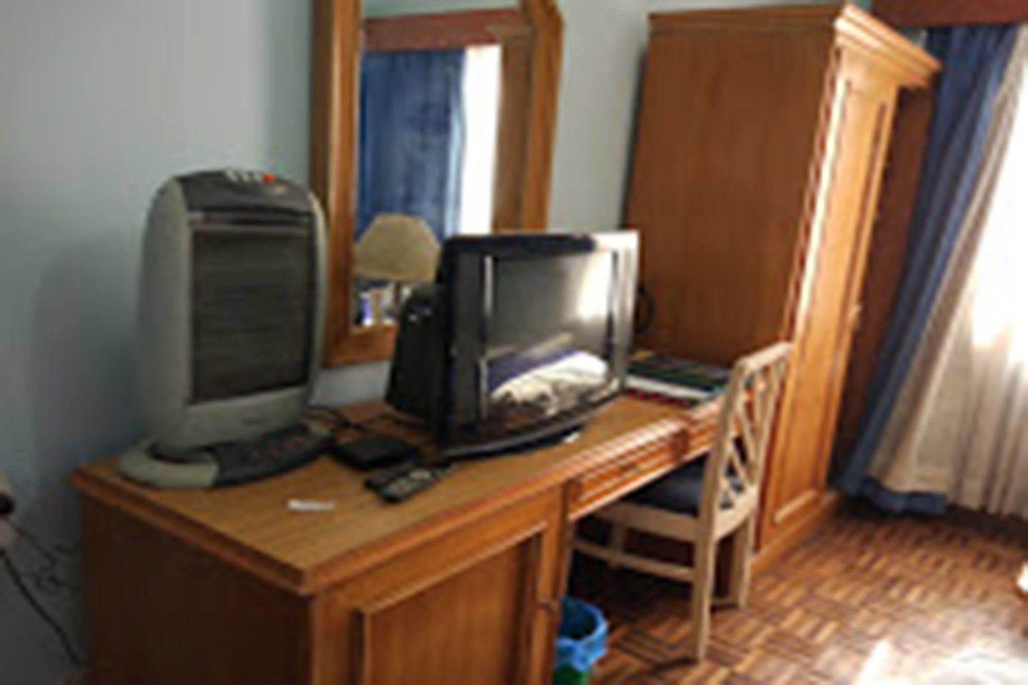 Hotel Clarion Jawalakhel Lalitpur Екстер'єр фото