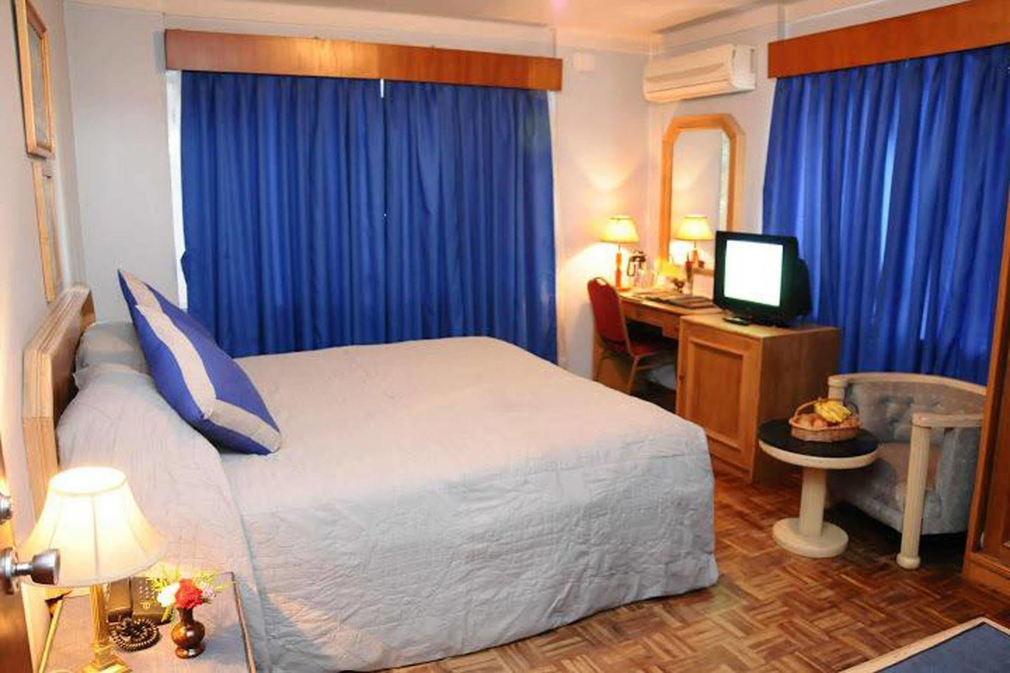 Hotel Clarion Jawalakhel Lalitpur Екстер'єр фото