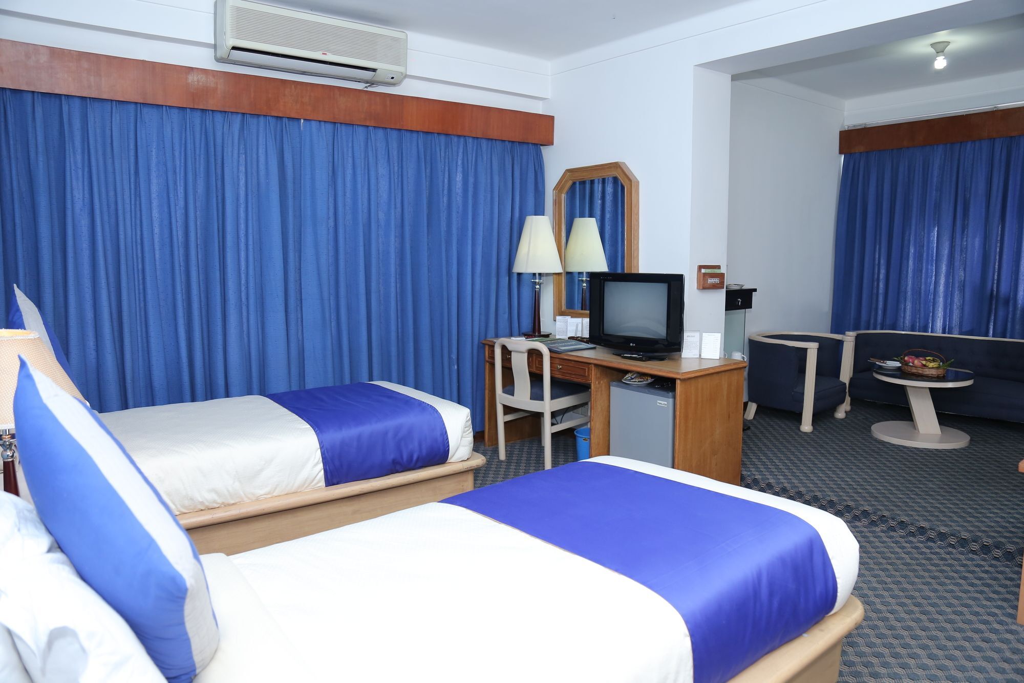 Hotel Clarion Jawalakhel Lalitpur Екстер'єр фото